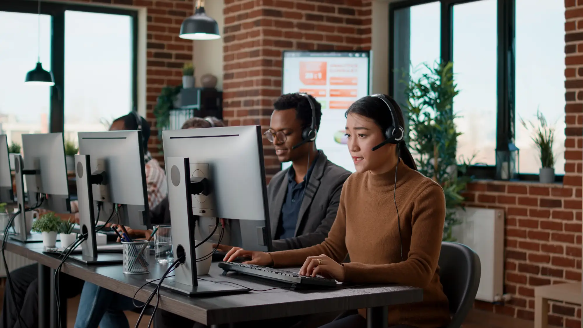 Telecommunications field and lifecycle services